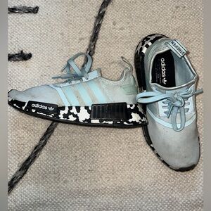 Adidas Originals NMD_R1 J 'Color Splash Almost Blue' size 4 youth 4y